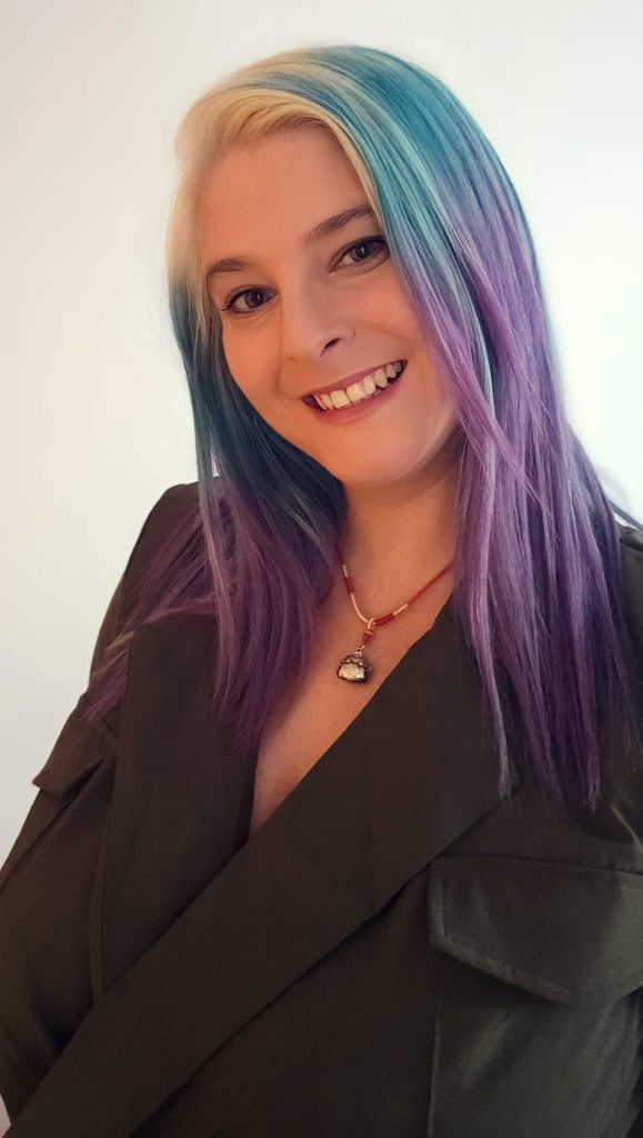 Sara S. Morago - Escritora y especialista en violencia intrafamiliar no física